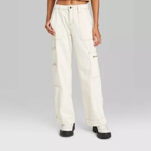 Wild Fable Cargo Jeans! Look designer!!!